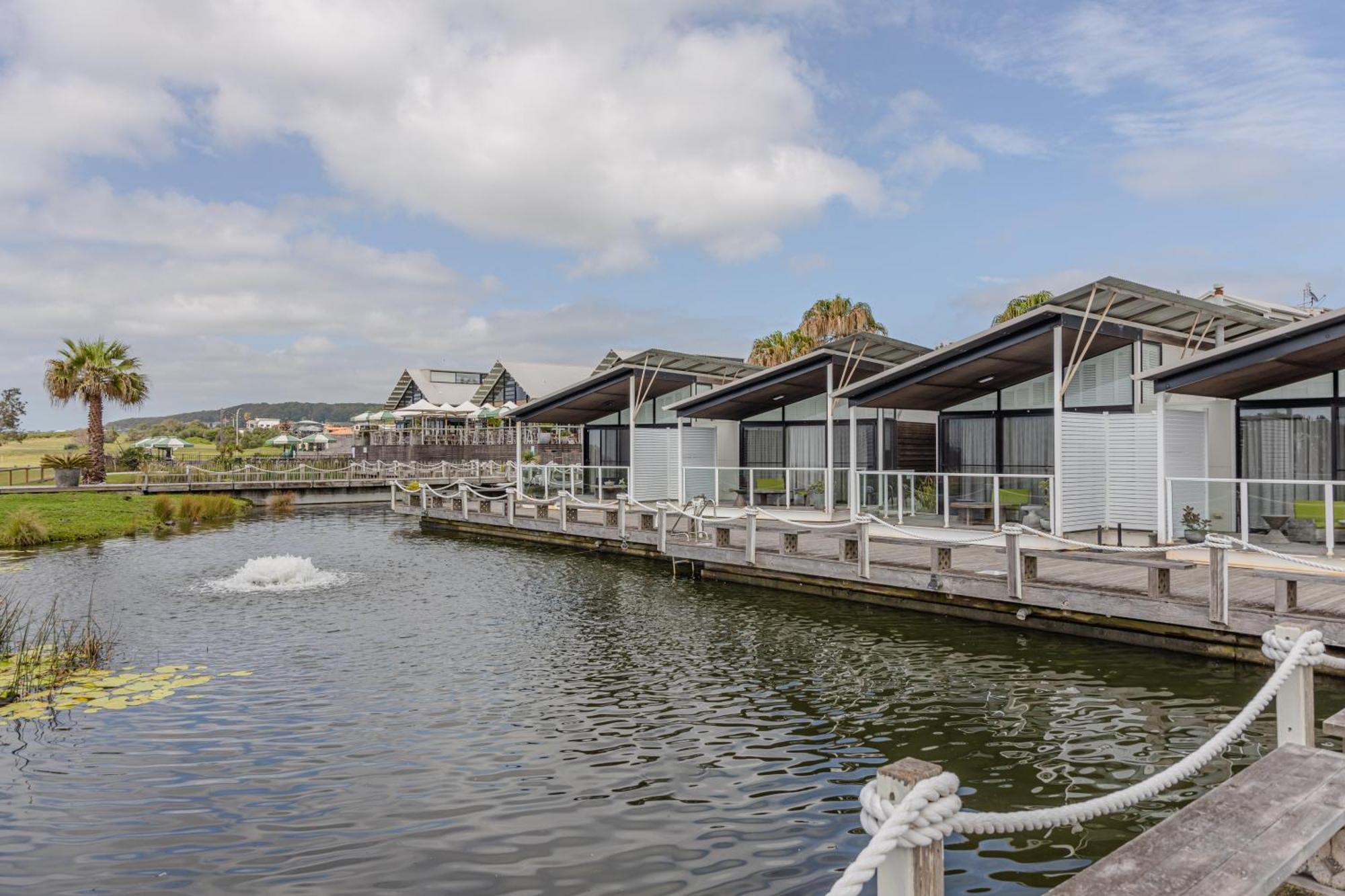 Caves Coastal Bar&Bungalows Caves Beach Exterior foto