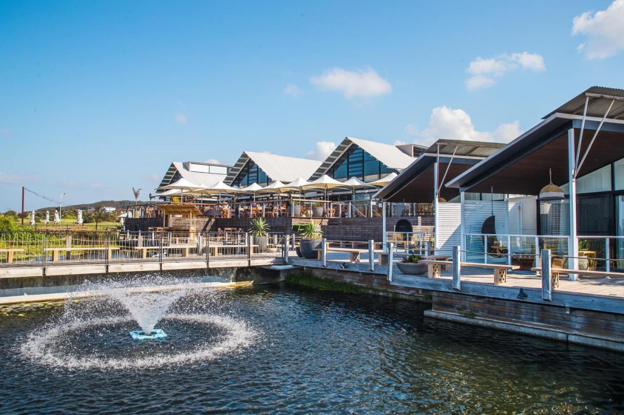 Caves Coastal Bar&Bungalows Caves Beach Exterior foto